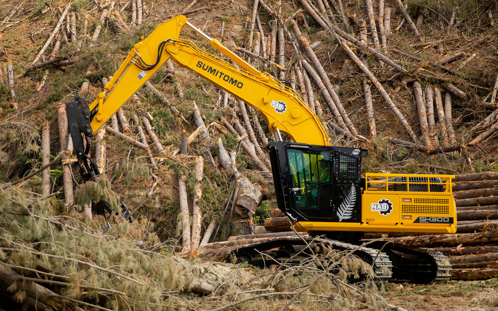 AB Equipment Sumitomo Forestry LF 6 Series SH300 2