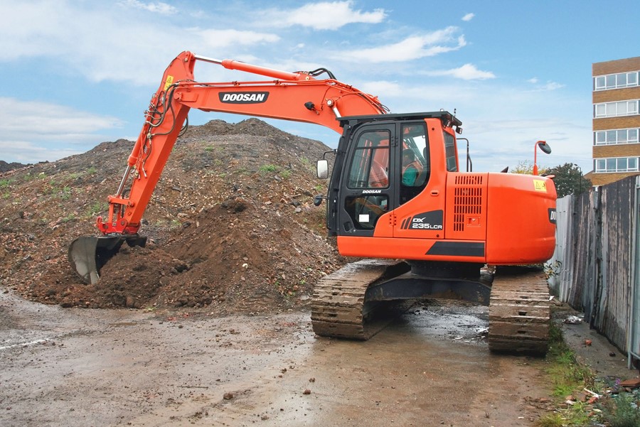 Doosan DX235LCR 004 100927