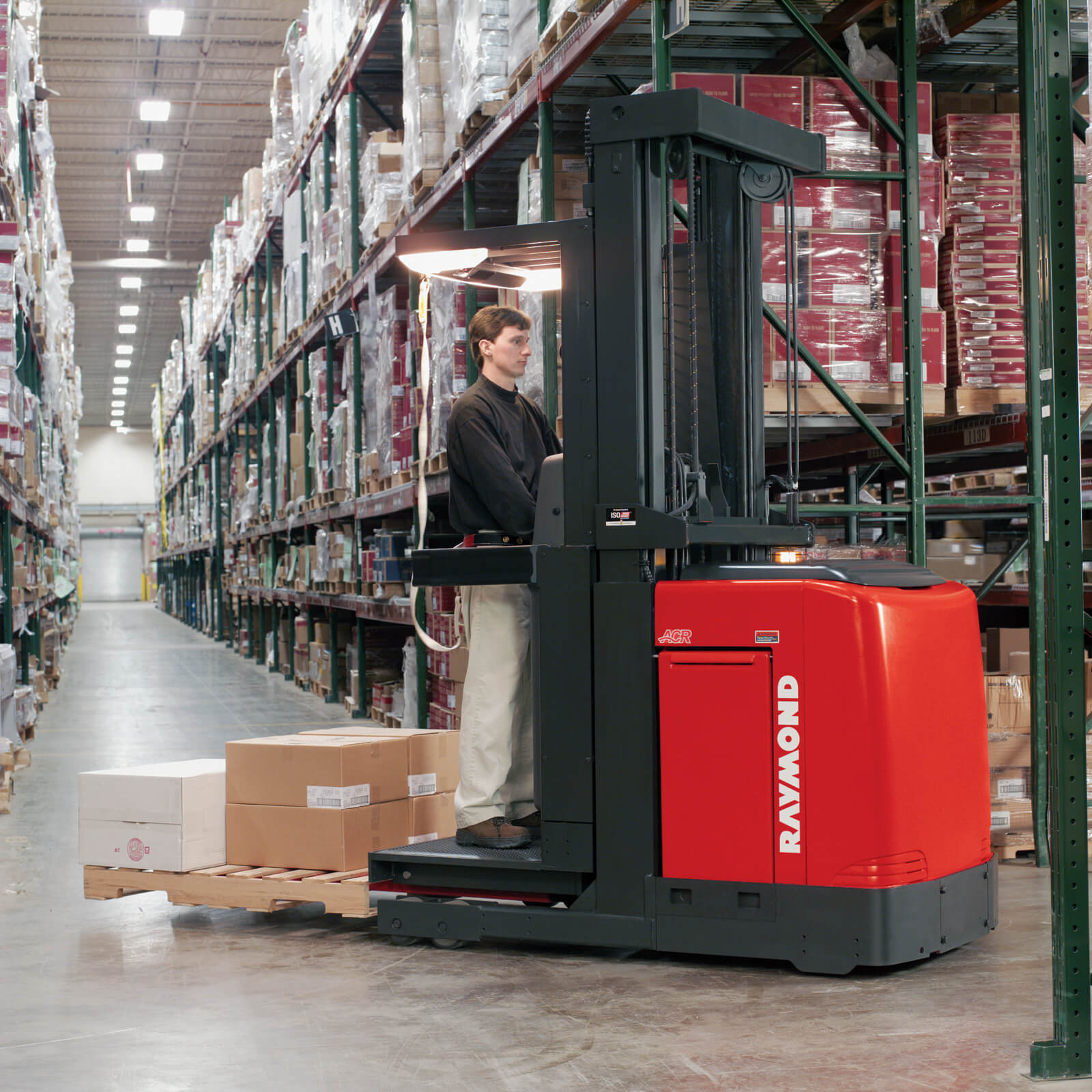 5000 Order Picker 1