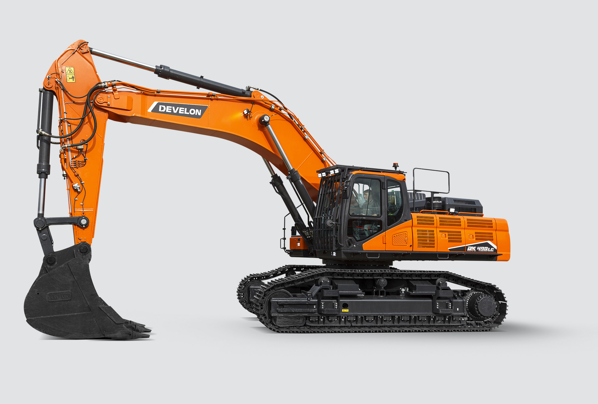 20231218 DX 490LC 7K Studio