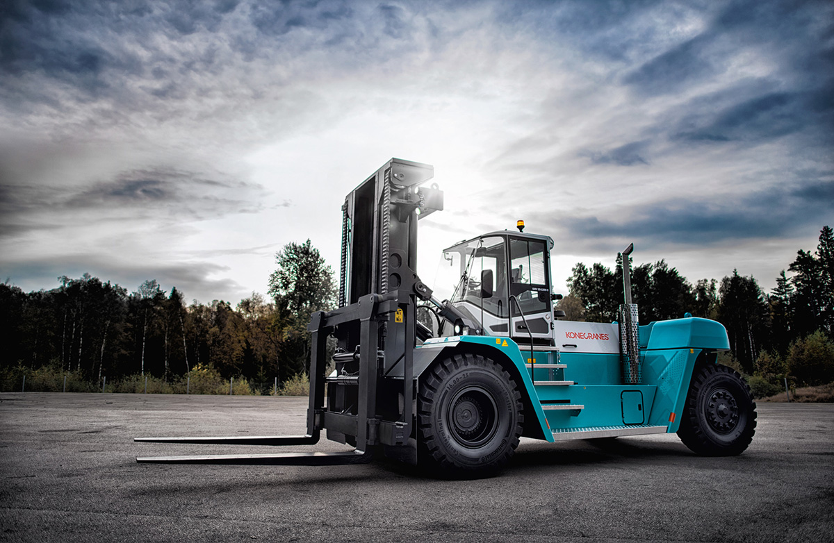 Lift Truck 10 65 Tons 03