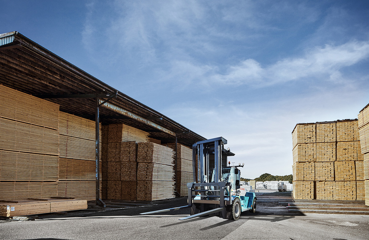 Ecolifting Electric Forklift 01