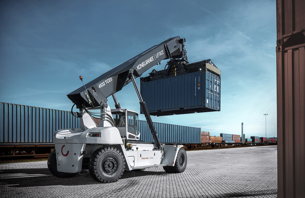 Lifeace Reach Stacker 4