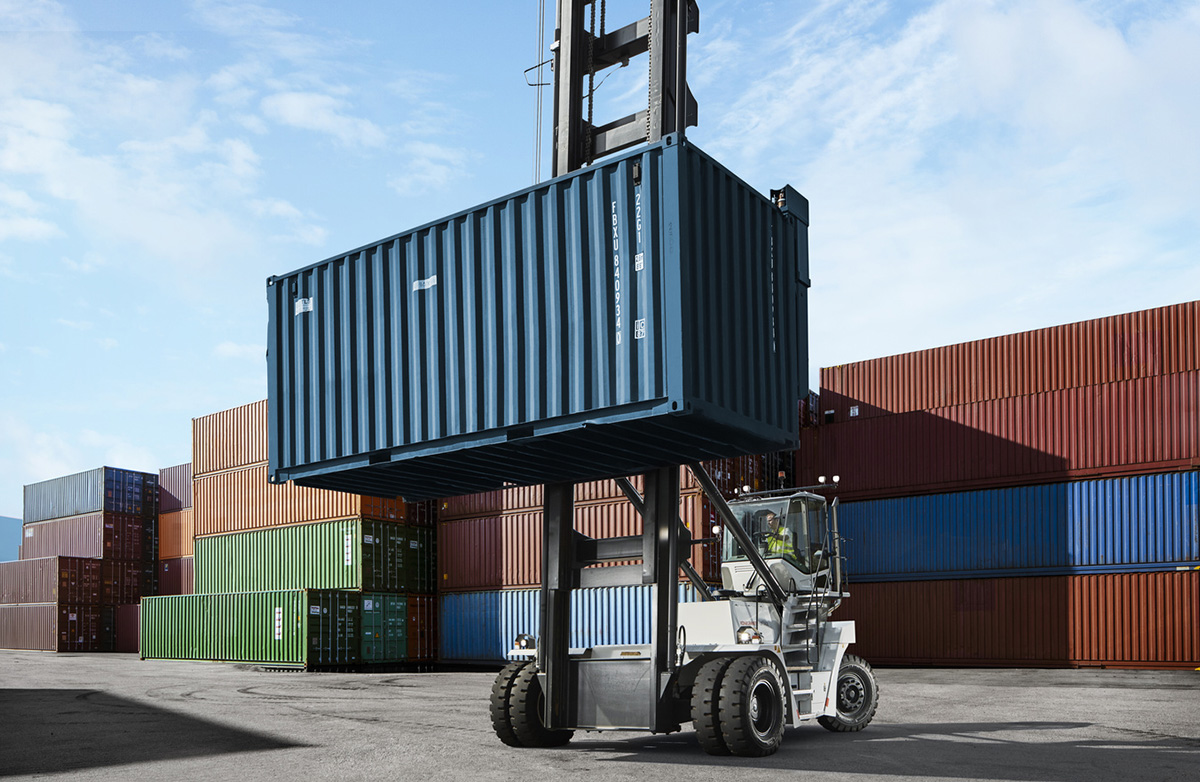 Liftace Empty Container Handler 01