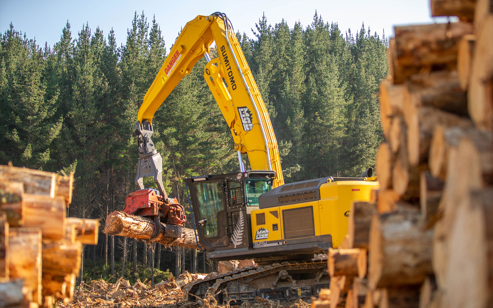 AB Equipment Sumitomo Forestry 40 Series 4040 2