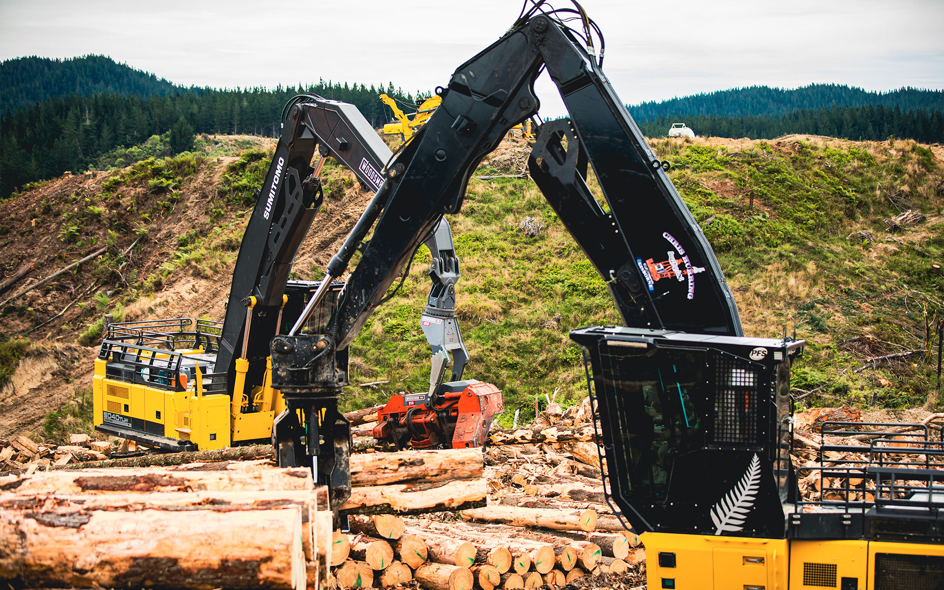 AB Equipment Sumitomo Forestry 40 Series 5040 2